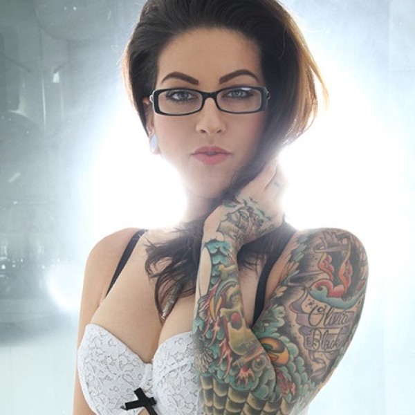 @missoliviablack